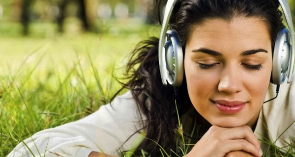 Oyentes de música clásica son emocionalmente estables